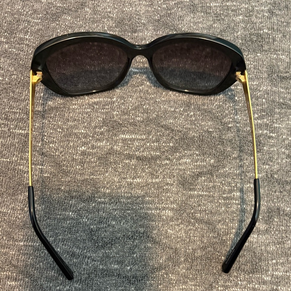 Michael Kors Sunglasses - Picture 3 of 7